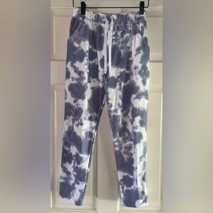 Scorpio Sol joggers soft wash tie dye Grayish Blue White cropped capri